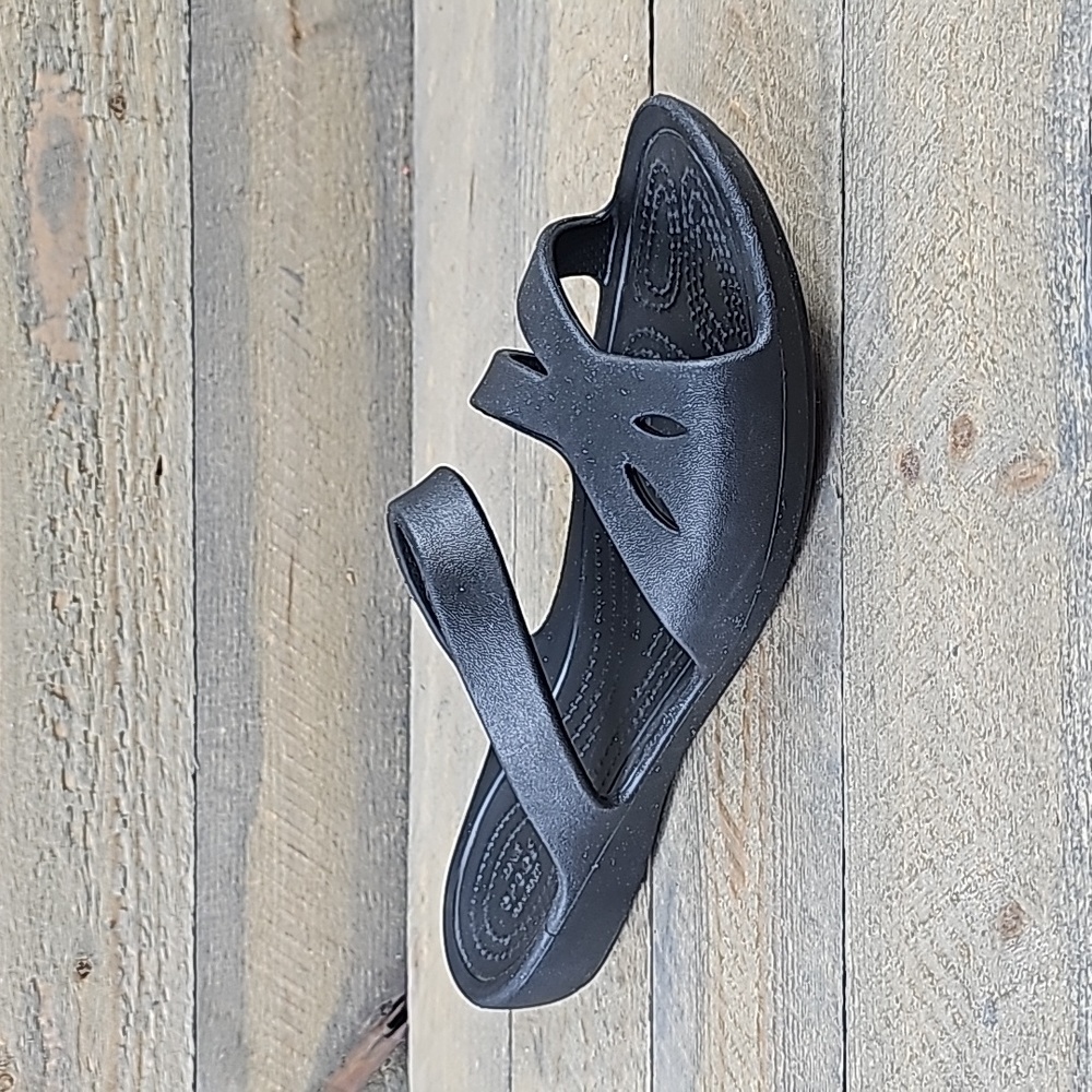 swiftwater women's crocs